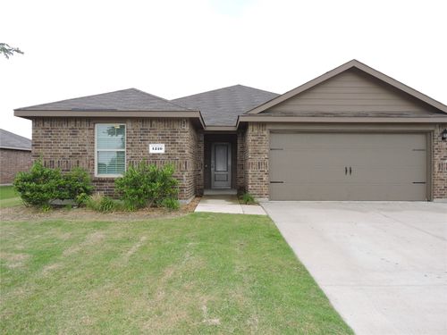 1210 Honeysuckle Dr, Josephine, TX, 75189-5479 | Card Image