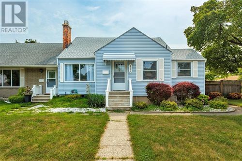 3-972 Colborne Rd, Sarnia, ON, N7V3K5 | Card Image