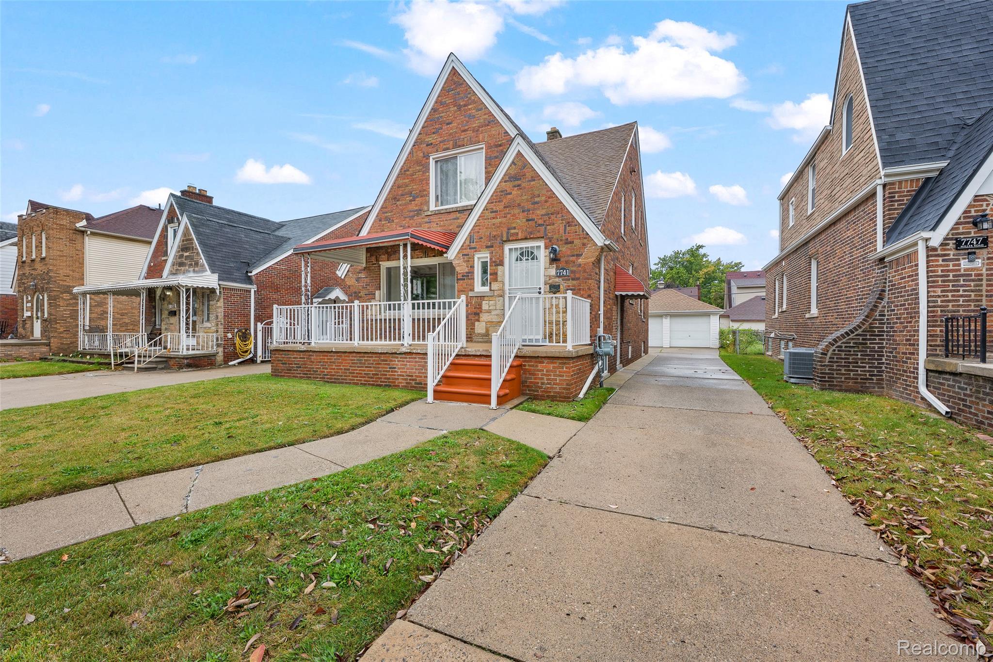 7741 Miller Rd, Sold in Dearborn - eXp Realty