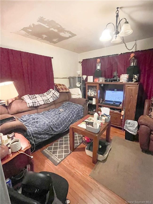 1728 W Wehrt St, House other with 2 bedrooms, 1 bathrooms and null parking in Westlake LA | Image 8