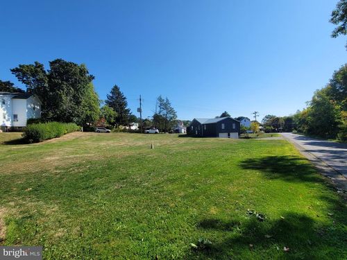 224 Race St, Clearfield, PA, 16830-2946 | Card Image