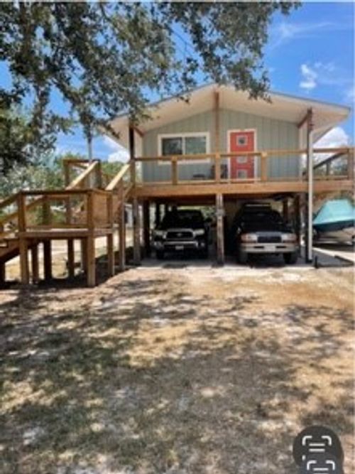 210 Danforth St, Woodsboro, TX, 78393-3708 | Card Image