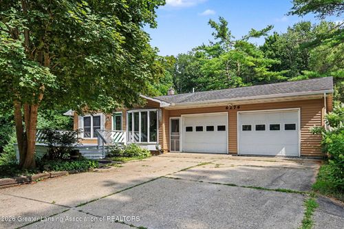 6276 Willow Highway, Grand Ledge, MI, 48837 | Card Image