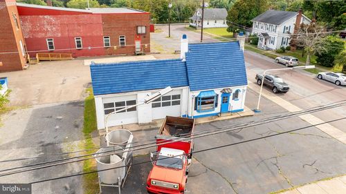 338 W Front Street, Berwick, PA, 18603 | Card Image