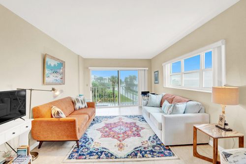 apt-332-3030 S Ocean Blvd, Palm Beach, FL, 33480-6607 | Card Image