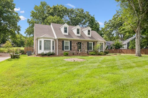 402 Cotton Ln, Franklin, TN, 37069-4122 | Card Image