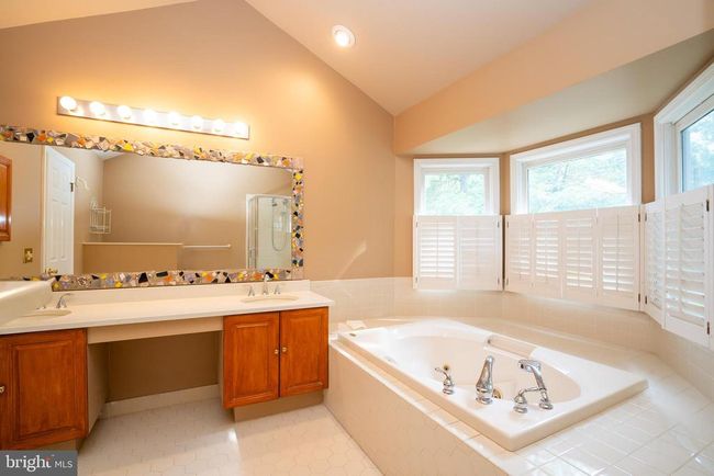 106 Providence Blvd, House other with 4 bedrooms, 3 bathrooms and null parking in KENDALL PARK NJ | Image 23