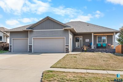 5304 Westwind Ave, House other with 4 bedrooms, 3 bathrooms and null parking in Sioux Falls SD | Image 1