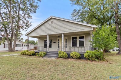 1023 Oshaughnessy Avenue Ne, House other with 3 bedrooms, 1 bathrooms and null parking in Huntsville AL | Image 1