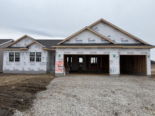 2720 Autumn Woods Dr, Cedar Falls, IA, 50613-2373 | Card Image