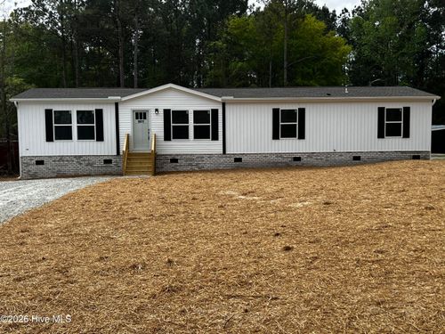 8877 Millers Path Ne, Leland, NC, 28451-8800 | Card Image