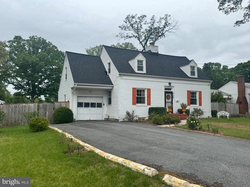 9104 8th St, LANHAM, MD, 20706-2747 | Card Image