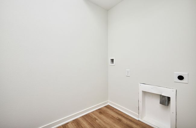 812 E 2 Nd St, Condo with 3 bedrooms, 3 bathrooms and null parking in Des Moines IA | Image 26