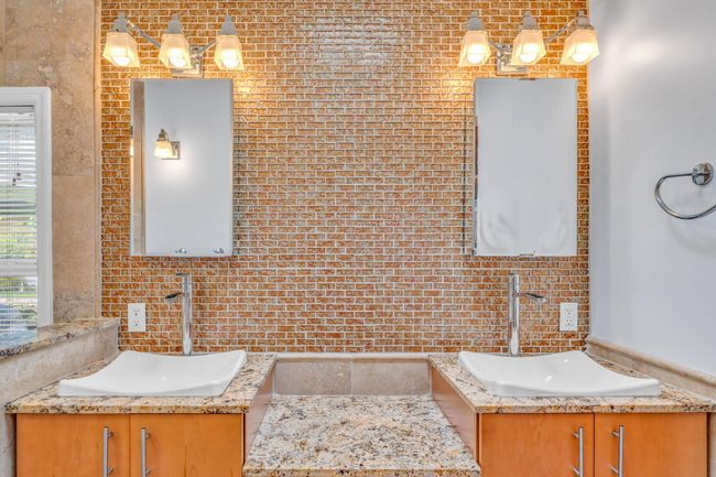 Primary En Suite | Image 13