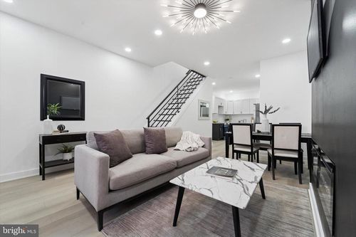537 N Wanamaker St, PHILADELPHIA, PA, 19131-4839 | Card Image