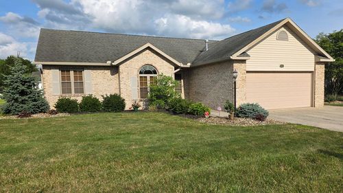 108 Kincora Dr, Bucyrus, OH, 44820-8643 | Card Image