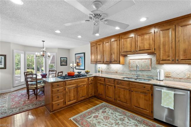302 Moodys Run, House attached with 3 bedrooms, 4 bathrooms and null parking in Williamsburg VA | Image 15