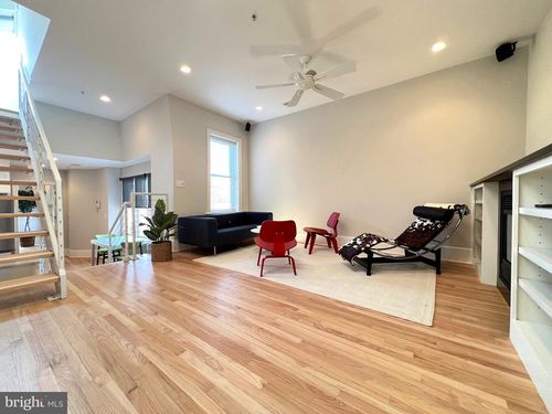 apt-300-1616 15th St Nw, WASHINGTON, DC, 20009-7817 | Card Image