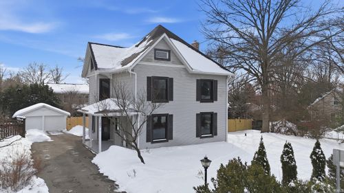 1202 E Maxwell Ln, Bloomington, IN, 47401-5074 | Card Image