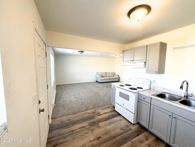 233 Hc Powers Rd, House other with 1 bedrooms, 2 bathrooms and null parking in Wallace NC | Image 4