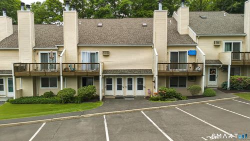 26-11-8 Rose Ln, Danbury, CT, 06811-6722 | Card Image