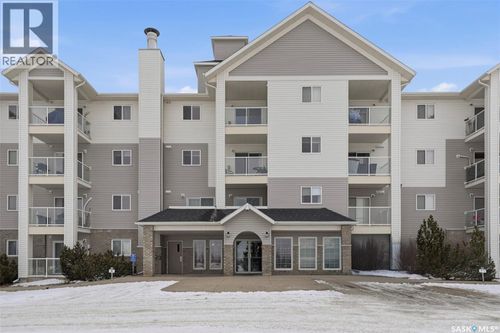 303 Lowe Rd, Saskatoon, SK, S7S1P2 | Card Image