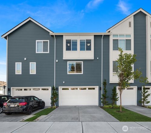unit-2-18782 67th Ave Ne, Kenmore, WA, 98028-3484 | Card Image