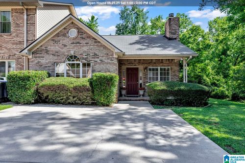 637 Parkside Cir, HELENA, AL, 35080-3447 | Card Image