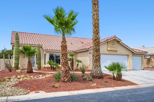 4789 Carefree Dr, Las Vegas, NV, 89122-7500 | Card Image