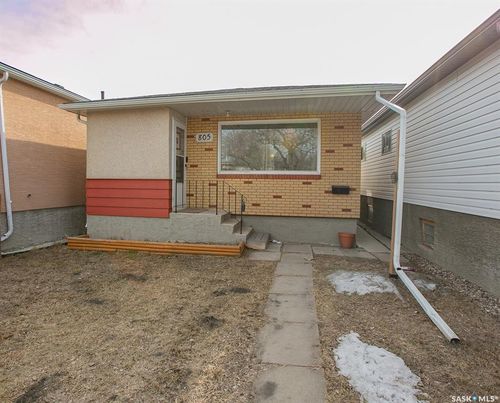 805 Elphinstone Street, Regina, SK, S4T3L5 | Card Image