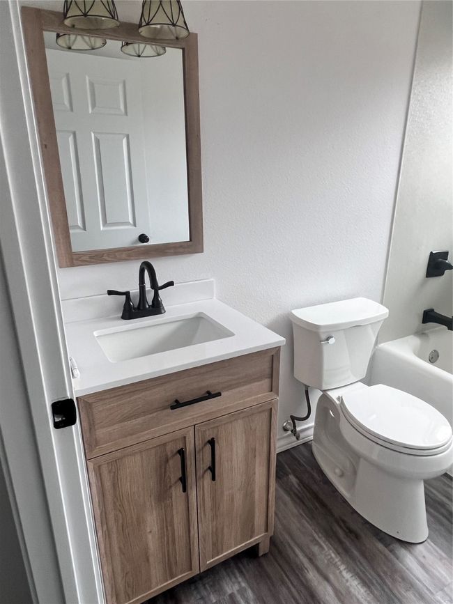 828 Indiana St, House other with 3 bedrooms, 2 bathrooms and null parking in Graham TX | Image 11