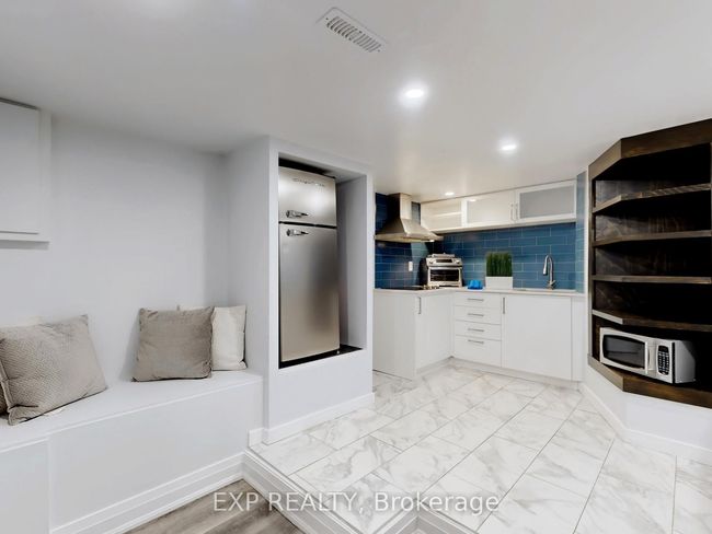 7 David St, House other with 4 bedrooms, 2 bathrooms and 2 parking in Brampton ON | Image 21