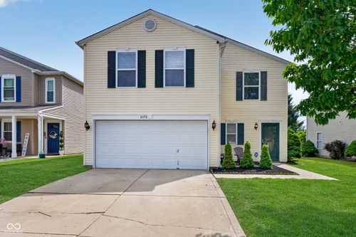 8470 Abbey Dell Dr, Camby, IN, 46113-8258 | Card Image