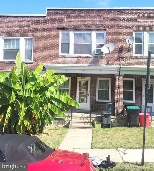 1939 Woodvale Ave, READING, PA, 19606-1818 | Card Image