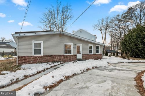 1199 Oak Ave, SHADY SIDE, MD, 20764-9527 | Card Image