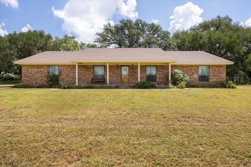 2952 N Highway 144, Glen Rose, TX, 76043-5425 | Card Image