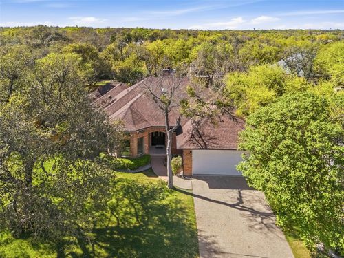 11100 Wintergreen Hl, Austin, TX, 78750-3414 | Card Image