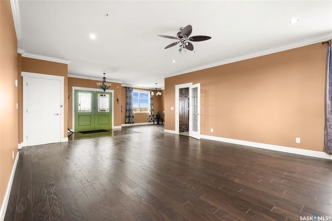 142 Rock Pointe Cres, House other with 8 bedrooms, 5 bathrooms and 6 parking in Pilot Butte SK | Image 4