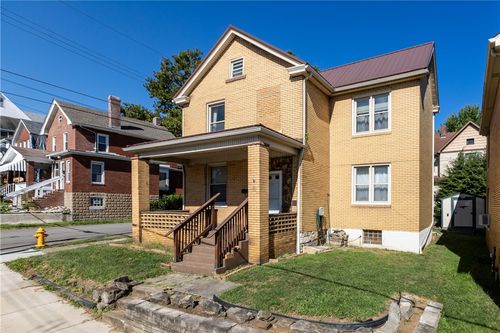 220 Locust Ave, Clairton, PA, 15025-2153 | Card Image