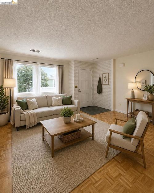 4-1875 Cherokee Dr, Salinas, CA, 93906 | Card Image