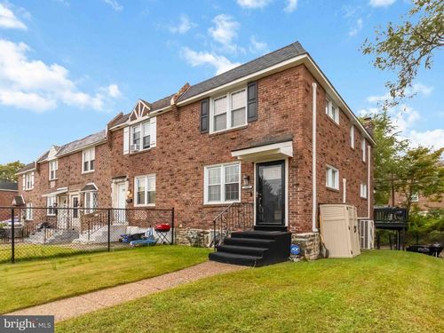 1008 Springfield Rd, COLLINGDALE, PA, 19023-1018 | Card Image