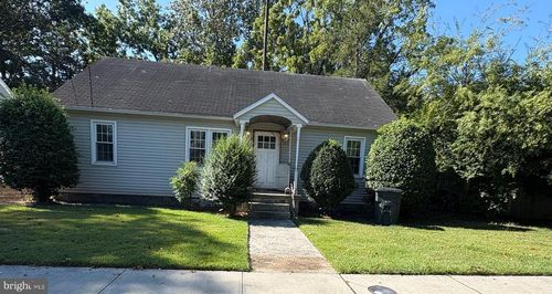 226 North Blvd, SALISBURY, MD, 21801-6239 | Card Image