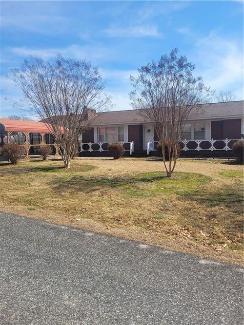 250 Hilltop Acres St, North Wilkesboro, NC, 28659-9077 | Card Image