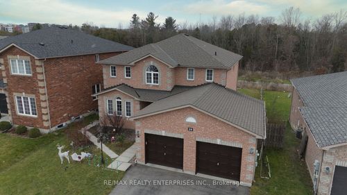 28 Sun King Cres, Barrie, ON, L4M7J9 | Card Image