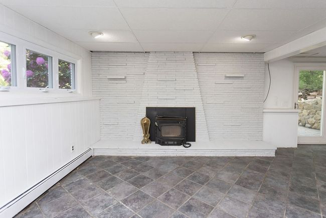 38 Williams Rd, House other with 3 bedrooms, 3 bathrooms and 10 parking in Smithfield RI | Image 23