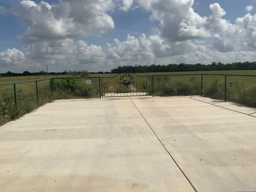 2647 Fm 3282, Gonzales, TX, 78629 | Card Image