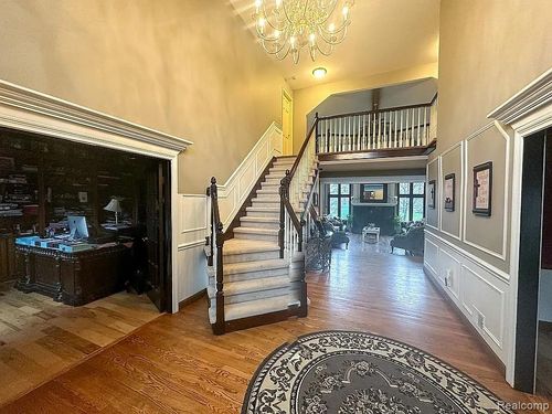 54888 Ridgeview Dr, Shelby Twp, MI, 48316-1312 | Card Image