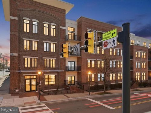 411-181 E Reed Ave, Alexandria, VA, 22305-3171 | Card Image