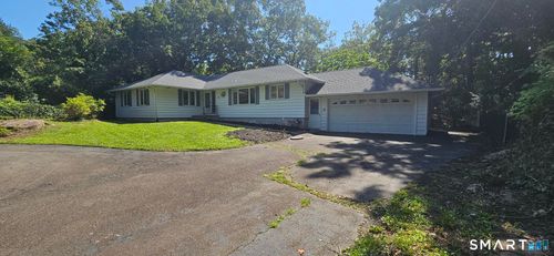162 Short Beach Rd, East Haven, CT, 06512-3525 | Card Image