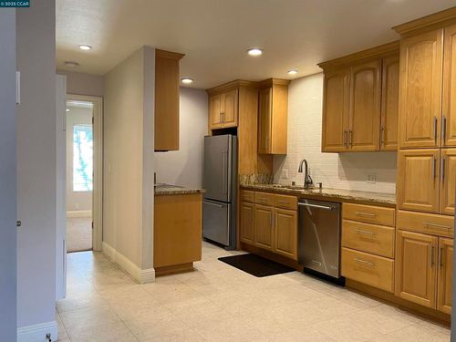 apt-66-2562 Walnut Blvd, Walnut Creek, CA, 94596-4246 | Card Image